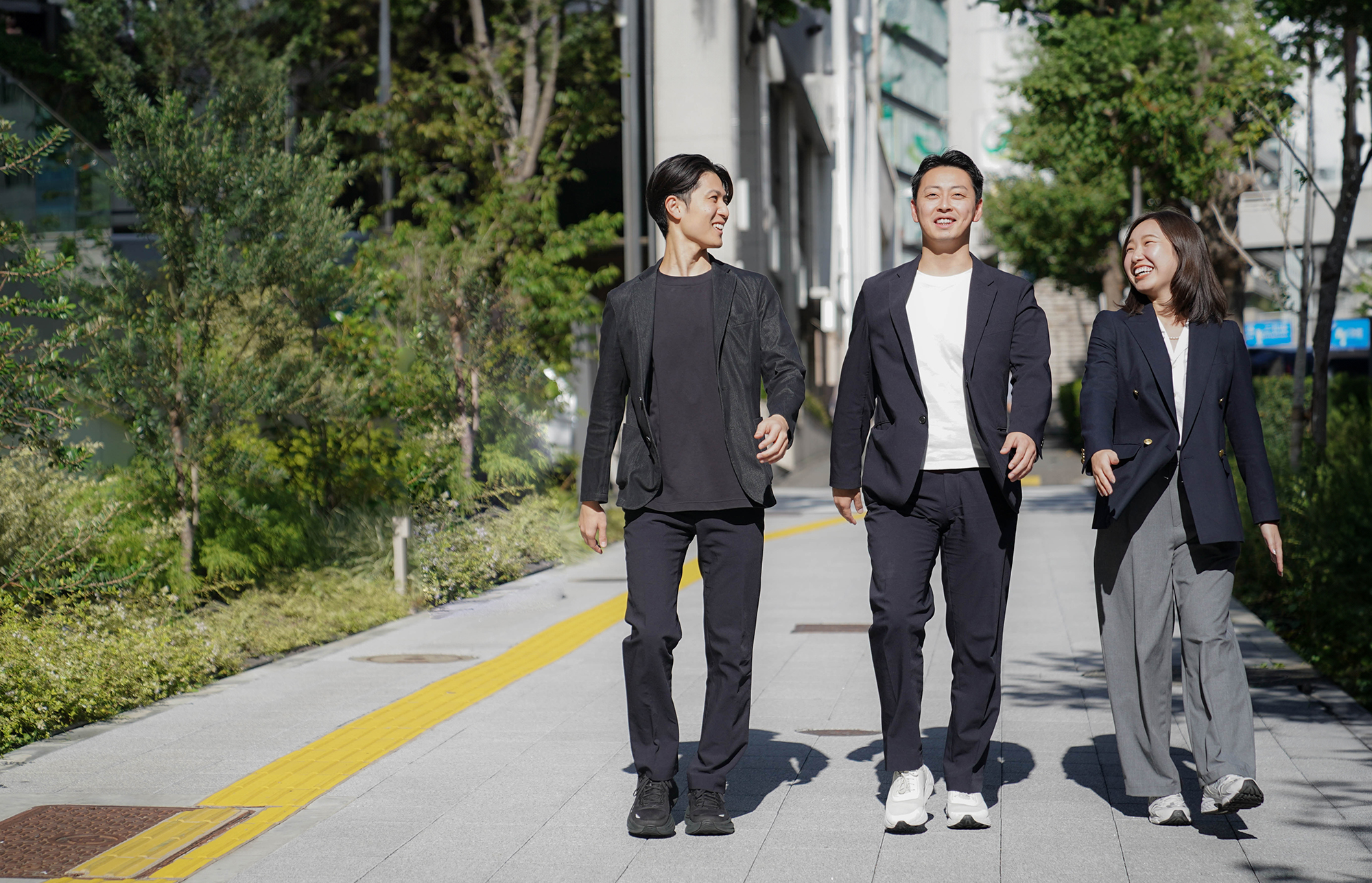 ドクタートラストのウォーキング風景